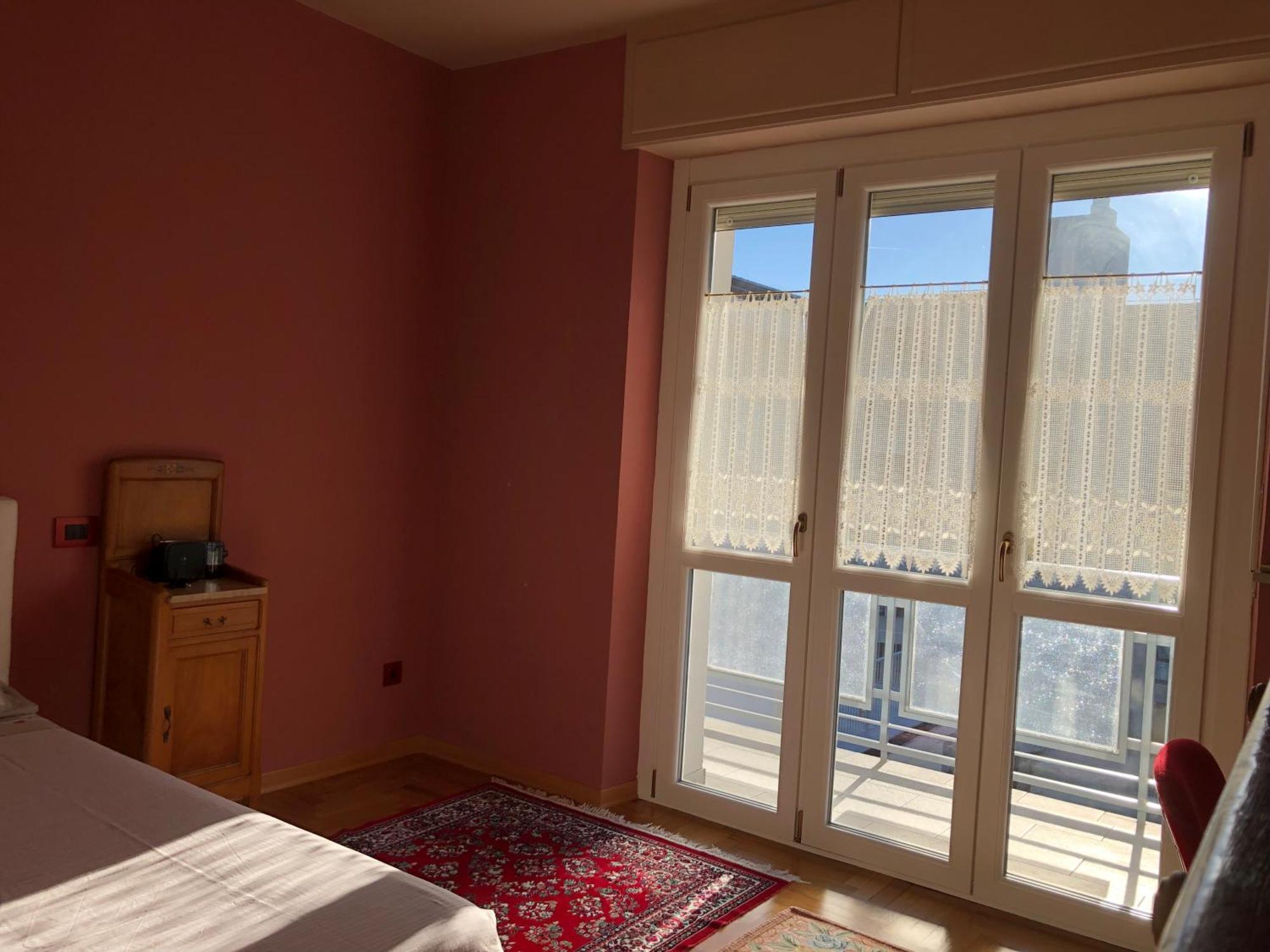 Апартаменти Attico Chez Renee Аоста Екстер'єр фото